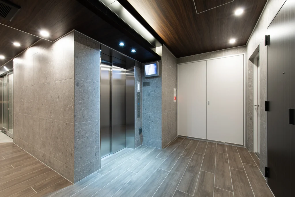 5.エレベーターホール【343レジデンス西麻布】