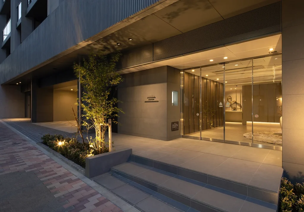 09.アプローチ【リビオメゾン御茶ノ水EAST】